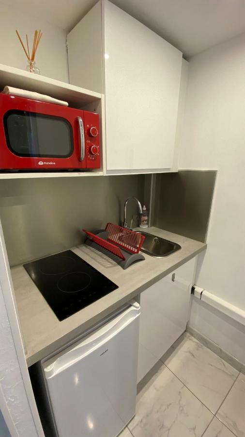 Apartamento 4 Dans Le Meme Immeuble
