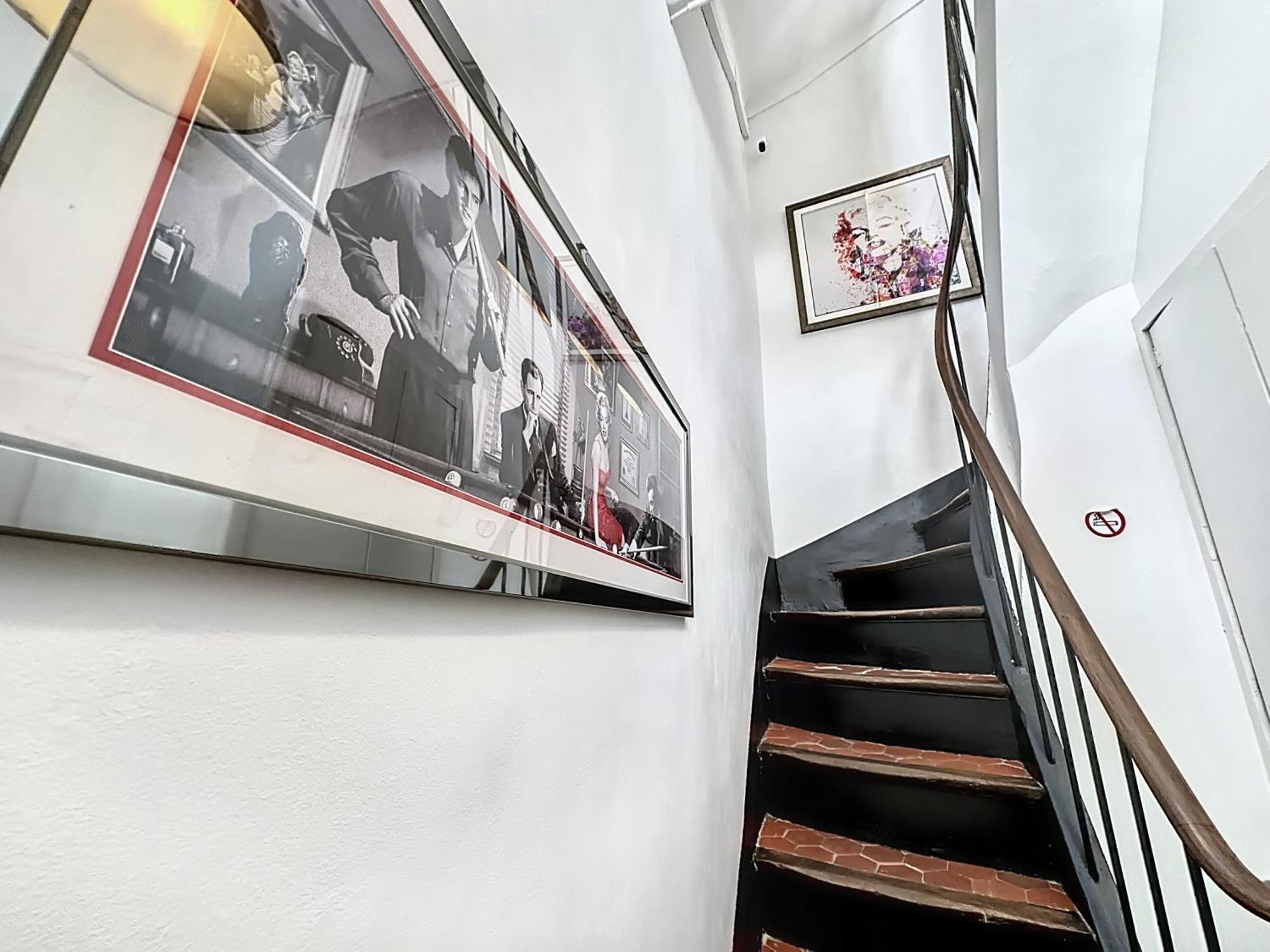 4 Dans Le Meme Immeuble Apartamento Cannes