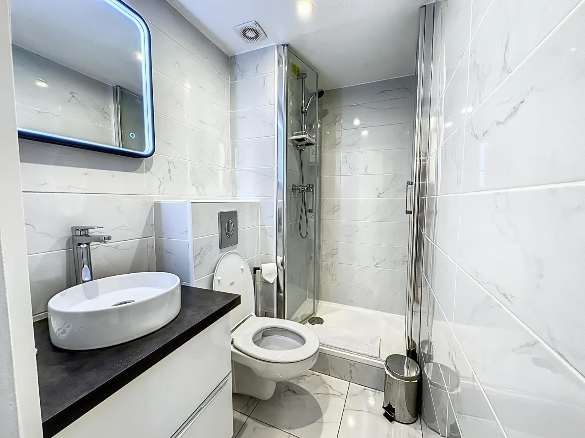 Apartamento 4 Dans Le Meme Immeuble Cannes