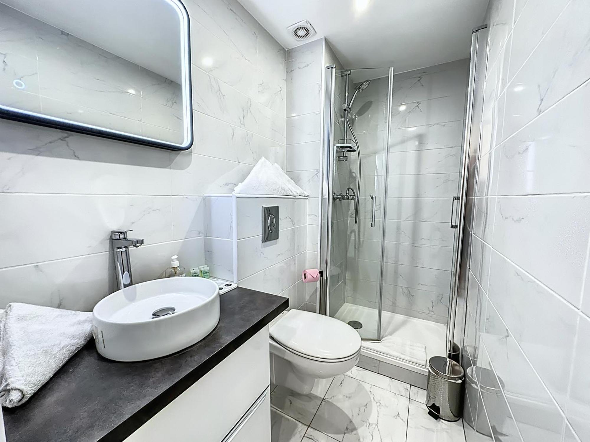 4 Dans Le Meme Immeuble Appartement
